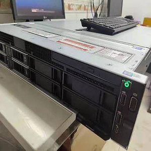 PowerEdge R740xd, deux processeurs Intel Xeon Scalable 2U, 12 NVDIMM, 192 Go max, HBA SAS 12 Gbps, Titanium 750W - Product Image 3