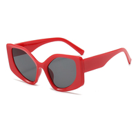 2025 personnalité transfrontalière européenne et américaine mode alien cadre épais crapaud fille chaude lunettes de soleil femmes lunettes de soleil