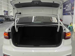 Volkswagen <strong>Touareg</strong> 2023 200TSIDSG Starry Full Edition, Affordable <strong>Second</strong>-<strong>hand</strong> <strong>Car</strong> - Product Image 6