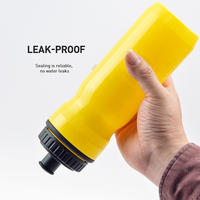 Botella de Agua Deportiva Portátil Libre de BPA para Ciclismo al Aire Libre, Fitness, Bicicleta de Montaña, Plástico, Antiderrames