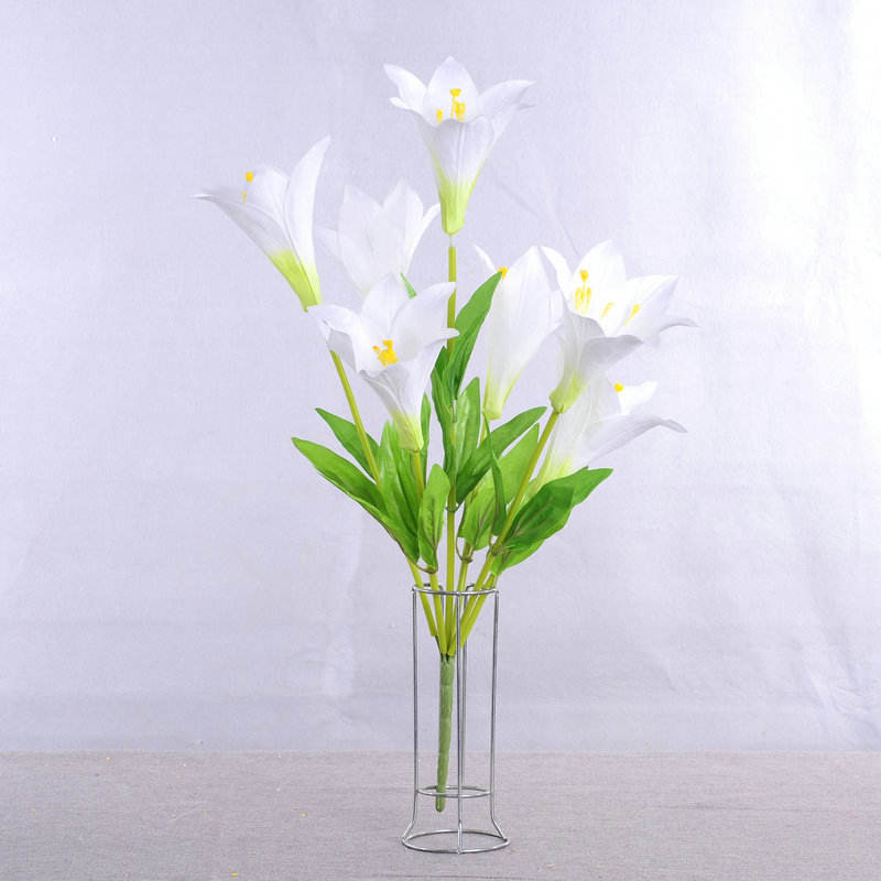 ลิลลี่เล็ก 7 ดอก/สีขาว