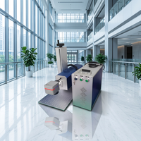 Nouvelle machine de marquage laser à fibre entièrement fermée / Marqueur laser à fibre CNC à refroidissement par air prenant en charge les formats LAS/DXF/PLT/BMP, longue durée de vie