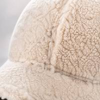 Casquette de baseball en polaire personnalisable avec logo, six panneaux, unisexe, pour homme et femme, vente en gros, douce, en tissu Teddy, visière incurvée, couleur beige, idéale pour l'hiver