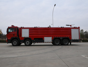 Nouvelle vente directe d'usine - <span class=keywords><strong>Camion</strong></span>-citerne à eau et mousse diesel Shandeka 4x2/8x4 du Groupe Chinois des Camions Lourds - Product Image 5