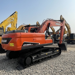 Escavadeiras Usadas Doosan DX225LCA Originais Coreanas para Construção: Chassi Reforçado, Altamente Eficiente e Durável - Product Image 1