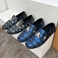 Nouveaux styles de mocassins de conduite durables, personnalisables avec logo, design tête de mort de luxe, en cuir, à enfiler, pour homme, de marque