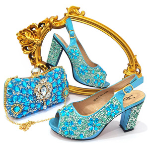 Sandales à talons vertes ornées de strass avec pochette assortie, bout ouvert, talon épais, chaussures de soirée élégantes CR680 - Product Image 4