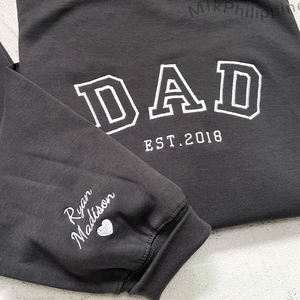 <span class=keywords><strong>Sweat</strong></span>-shirt <span class=keywords><strong>personnalisé</strong></span> pour homme avec impression 'Daddy Est' et initiales, respirant pour l'hiver, pull pour <span class=keywords><strong>papa</strong></span>, cadeau pour la fête des pères, brodé - Product Image 5