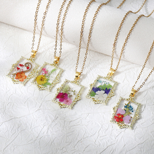 Collier <span class=keywords><strong>de</strong></span> style peinture à l'huile avec fleurs séchées véritables, pendentif encadré sculpté, plaqué or, en résine florale, chaîne <span class=keywords><strong>de</strong></span> clavicule pour pull - Product Image 4
