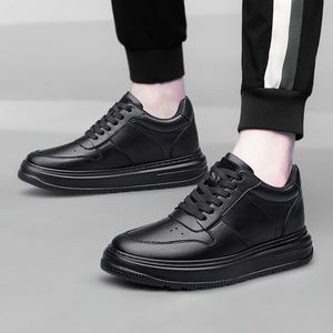 Baskets mi-montantes décontractées pour hommes avec rehaussement discret, bout rond, semelle épaisse, en cuir, pour le printemps - Product Image 4