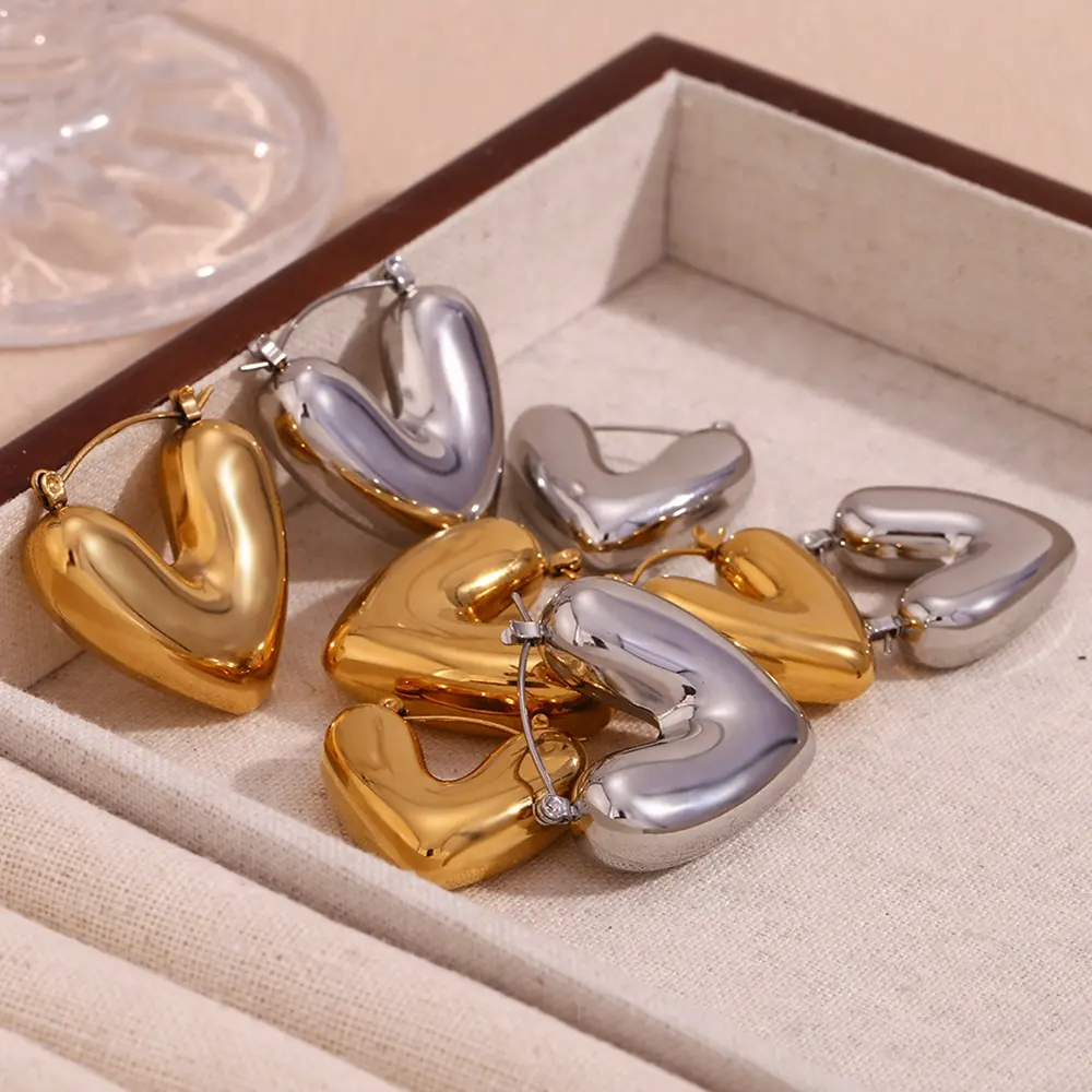 Dreamshow Saint Valentin 2024 anting-anting Hoop hati berongga perhiasan berlapis emas hadiah baja tahan karat untuk wanita
