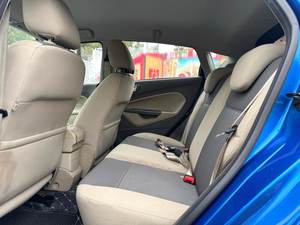 Offerta Speciale: <span class=keywords><strong>Ford</strong></span> <span class=keywords><strong>Fiesta</strong></span> Usata, Hatchback 1.5L 4AT, Interni Puliti, Design Sportivo, Efficiente nei Consumi, Affidabile, <span class=keywords><strong>Auto</strong></span> Usata per Esportazione - Product Image 5