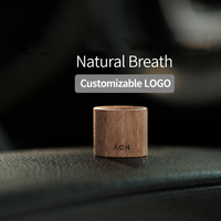 Désodorisant voiture premium en noyer, diffuseur naturel d’huiles essentielles avec logo personnalisé pour grille d’aération