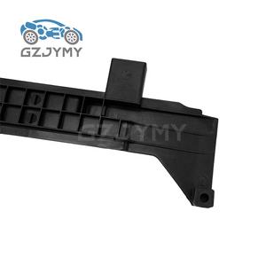 17111436250 piezas de automóviles <span class=keywords><strong>soporte</strong></span> de placa de montaje del tanque de expansión del refrigerante para BMW E46(03-04) E46(00-04) - Product Image 5