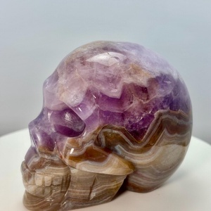 Crâne en Agate Crazy Lace Améthyste Naturelle Sculpté à la Main, Éco-Responsable, Cristal de Guérison, Décoration Feng Shui pour la Maison, Collection Souvenir - Product Image 1
