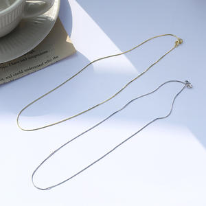 Collier chaîne en os de serpent empilable en argent sterling 925 pour femmes bijoux de superposition élégants idéaux pour un usage quotidien - Product Image 5