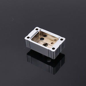 Piezas Mecanizadas CNC de Aluminio y Cobre Personalizadas para Aplicaciones Automotrices y Mecánicas con Acabado de Superficie por Tratamiento Térmico - Product Image 1