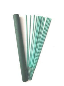 Bastoncini di <span class=keywords><strong>incenso</strong></span> aromatici profumati fatti a mano e Agarbatti fornitura all'ingrosso di <span class=keywords><strong>incenso</strong></span> <span class=keywords><strong>profumato</strong></span> - Product Image 4