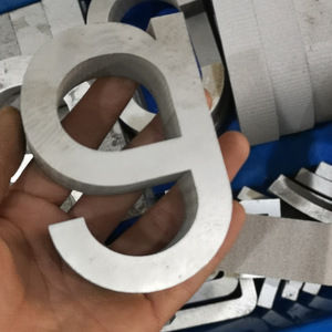 Letras 3D de Aluminio, Forma Personalizada, Letrero Publicitario Duradero para Montar en la Pared - Product Image 1