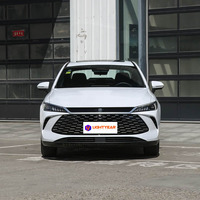 Nouvelle Arrivée BYD Qin Plus DM-i 210KM Transcend Berline Hybride à Autonomie Étendue Économique pour les Voyages Intercités Longue Distance