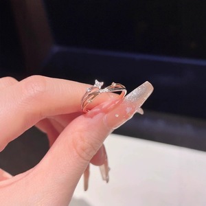 Bague étoile en zircon de style japonais et coréen pour femmes, luxe léger et tendance, ouverture étoile à quatre branches, réglable - Product Image 3