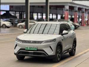 USD 2025 BYD YUAN UP 401KM BEYOND EDITION SUV de 5 Puertas y 5 Asientos, Eléctrico Puro, Full Opción, 2WD para Uso Personal, Blanco sobre Blanco - Product Image 2