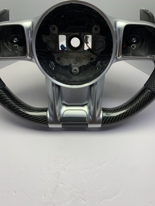 Volant en carbone forgé adaptable pour Mercedes AMG W205 W213 W222 W221 W204 C200 E300 GLE – Amélioration du volant - Product Image 3