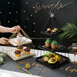 Serveur de gâteau en marbre de qualité supérieure, plateau rond en marbre fin pour la décoration intérieure et les utilisations occasionnelles - Product Image 2