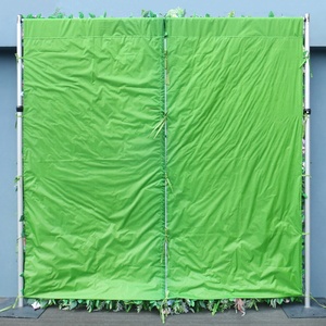 Parete di Fiori Artificiali con Foglie Verdi, Rose Gialle e Arancioni, Decorazione per Matrimoni e Sfondi - Product Image 4