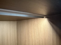 Éclairage linéaire LED encastré à angle réglable pour étagères, armoires, vitrines YB1005-24-1