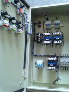 Standart endüstriyel ortamlar için özel XL-21 IE-60439-1 düşük voltajlı güç dağıtım kutusu yüksek darbeye dayanıklı XL-21 - Product Image 3