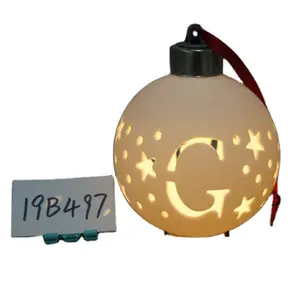 LED 공 빛 크리스마스 백색 작은 세라믹 사기그릇 거는 마술 bauble 공 장신구를 밖으로 구렁 주문을 받아서 만들어진 26 의 편지