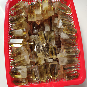 Points et baguettes de cristal de citrine naturelle de haute qualité, technique de polissage, tendance mode pour la décoration d'Halloween et du Nouvel An - Product Image 3