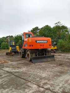 Excavadora de Ruedas Doosan DH150W-7 con Capacidad de Cucharón de 0.3m, Motor Cummins, Peso Operativo de 15 Toneladas - Product Image 5