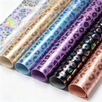 Rouleau de cuir synthétique en silicone imprimé léopard holographique multicolore pour la fabrication de sacs à main, de pochettes et de chaussures, finition brillante