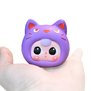 Juguete para apretar con forma de gato, mini juguete antiestrés de TPE para niños de 5 a 7 años, unisex - Product Image 1