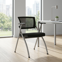 Chaise empilable Skin Sled avec base de type traîneau pour café, conférence, formation, rembourrée, dossier en maille, pour salle de réception et mobilier scolaire