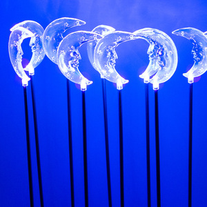 Lampes solaires de jardin Hongyixuan, lot de 3, LED, acrylique, à piquer, décor extérieur étanche - Product Image 4