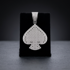 Collar con Colgante de Plata 925 Aurum Diam Luxury, Diseño de Espada con Micro Pavé de Moissanita, Joyería Unisex para Uso Diario, EGL - Product Image 1