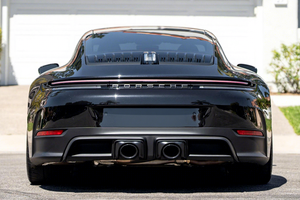Porsche 911 Carrera 4 GTS Coupé USADO de 2026 - Product Image 2
