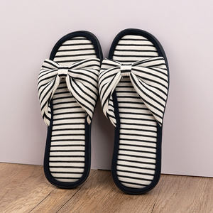 <span class=keywords><strong>Casa</strong></span> <span class=keywords><strong>de</strong></span> Interior para adultos <span class=keywords><strong>de</strong></span> calidad para zapatillas, zapatos cómodos para el hogar en muchos estilos con características antideslizantes e impermeables para el otoño - Product Image 3