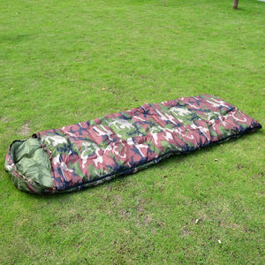 Sac de couchage camouflage d'extérieur pour adulte, en coton creux respirant, pour le camping, l'alpinisme, utilisation printemps-été - Product Image 1