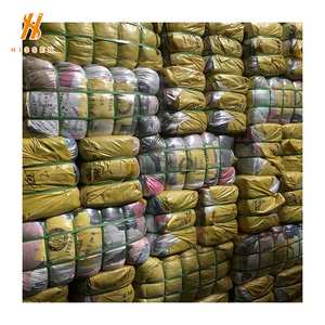 Prezzo Balla da <span class=keywords><strong>100</strong></span> Kg Abiti Usati Firmati <span class=keywords><strong>VIP</strong></span> di Marca USA all'Ingrosso - Product Image 5