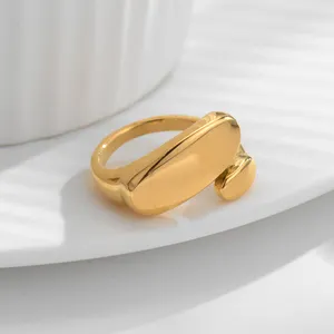 Minimalist Women's Personalized Ring 18K Gold Plated With Stainless Steel Irregular Geometric Oval Opening Set Jewelry