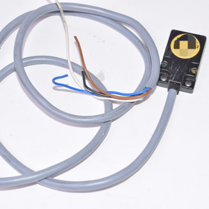 Bi5-q08-vp6k2เซนเซอร์พร็อกซิมิตี้10-30vdc พีแอลซีของแท้ใหม่ - Product Image 1