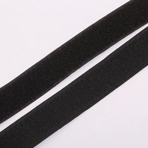 Vente en gros de ruban auto-agrippant de 100 mm et 150 mm, 30 % nylon, 70 % polyester, haute qualité, disponible en 280 couleurs différentes - Product Image 3