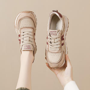 Nouvelles baskets allemandes pour femmes printemps 2026, style coréen, polyvalentes, chaussures de course pour étudiants, baskets en cuir décontractées rétro - Product Image 3