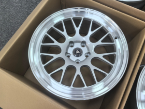 Rines Deportivos Ml-10rt de 1 Pieza, Aleación Forjada, 5x114.3 5x120, Plateado Pulido, para Chevrolet Corvette, para <span class=keywords><strong>Nissan</strong></span> <span class=keywords><strong>GTR</strong></span> <span class=keywords><strong>R35</strong></span> - Product Image 2