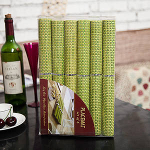 Vente en gros de napperons isolants thermiques napperons imprimés en PVC napperons pour table à manger napperons tissés - Product Image 1