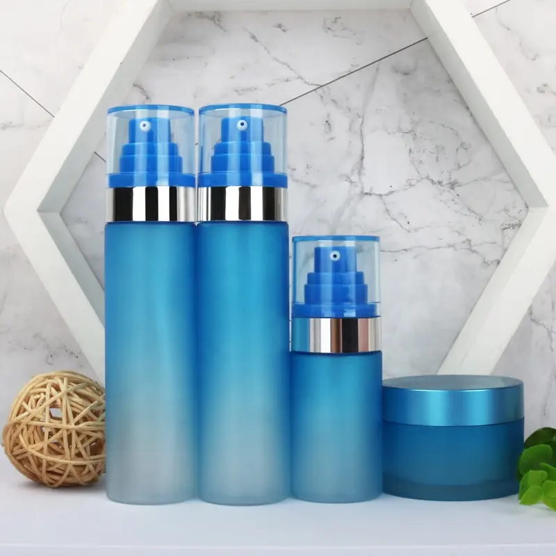 Contenitore per flacone spray per lozione cosmetica in plastica blu sfumato di lusso set di diverse dimensioni bottiglia per crema per la cura della pelle